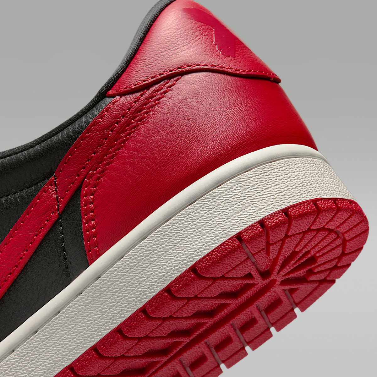 Air 1 Retro Basketball Shoes Low OG "Banned" Men's Shoes
