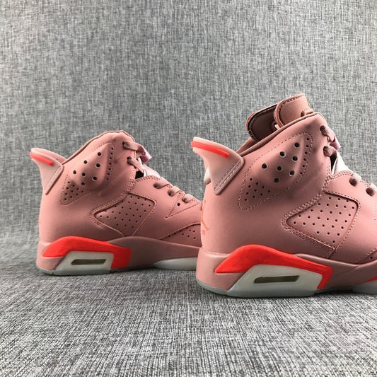 6 Pinky AJ6