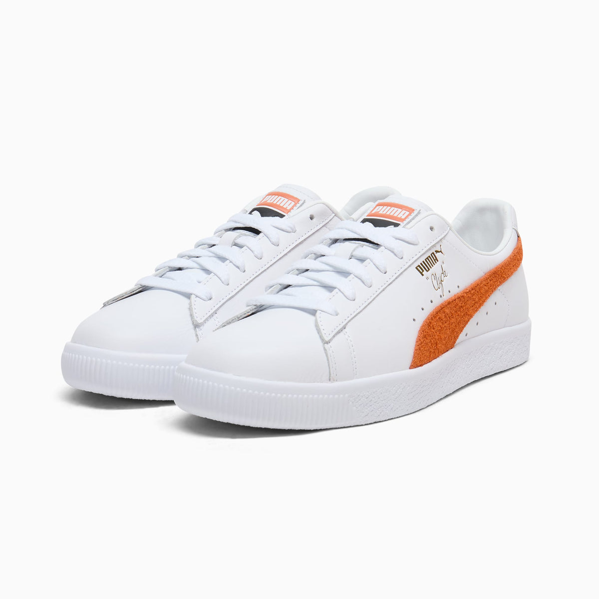 Clyde Base Sneakers
