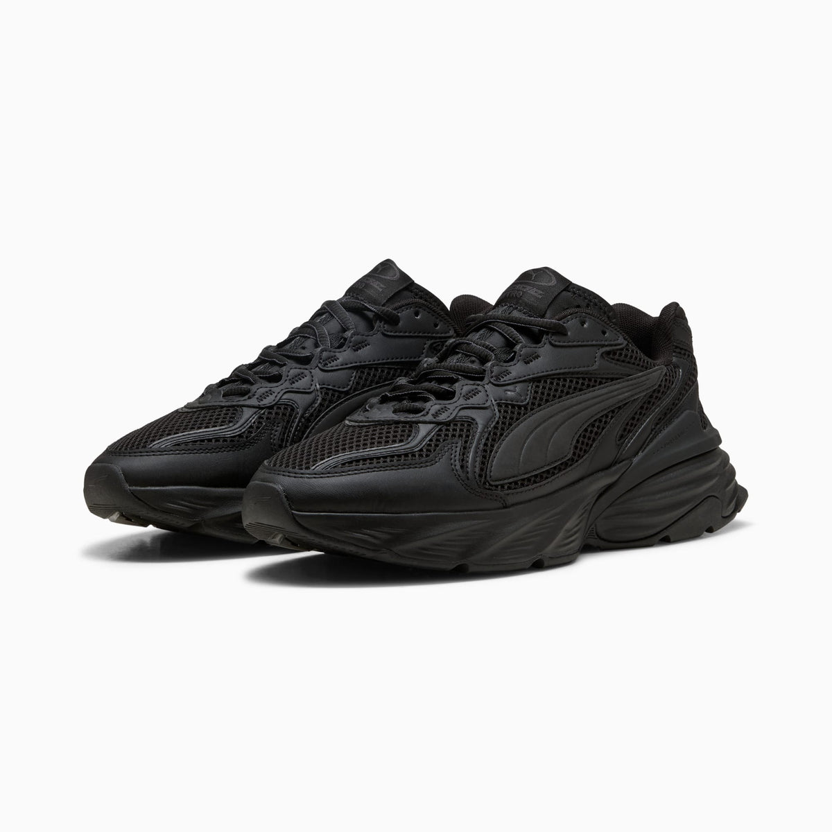 Fade Sneakers