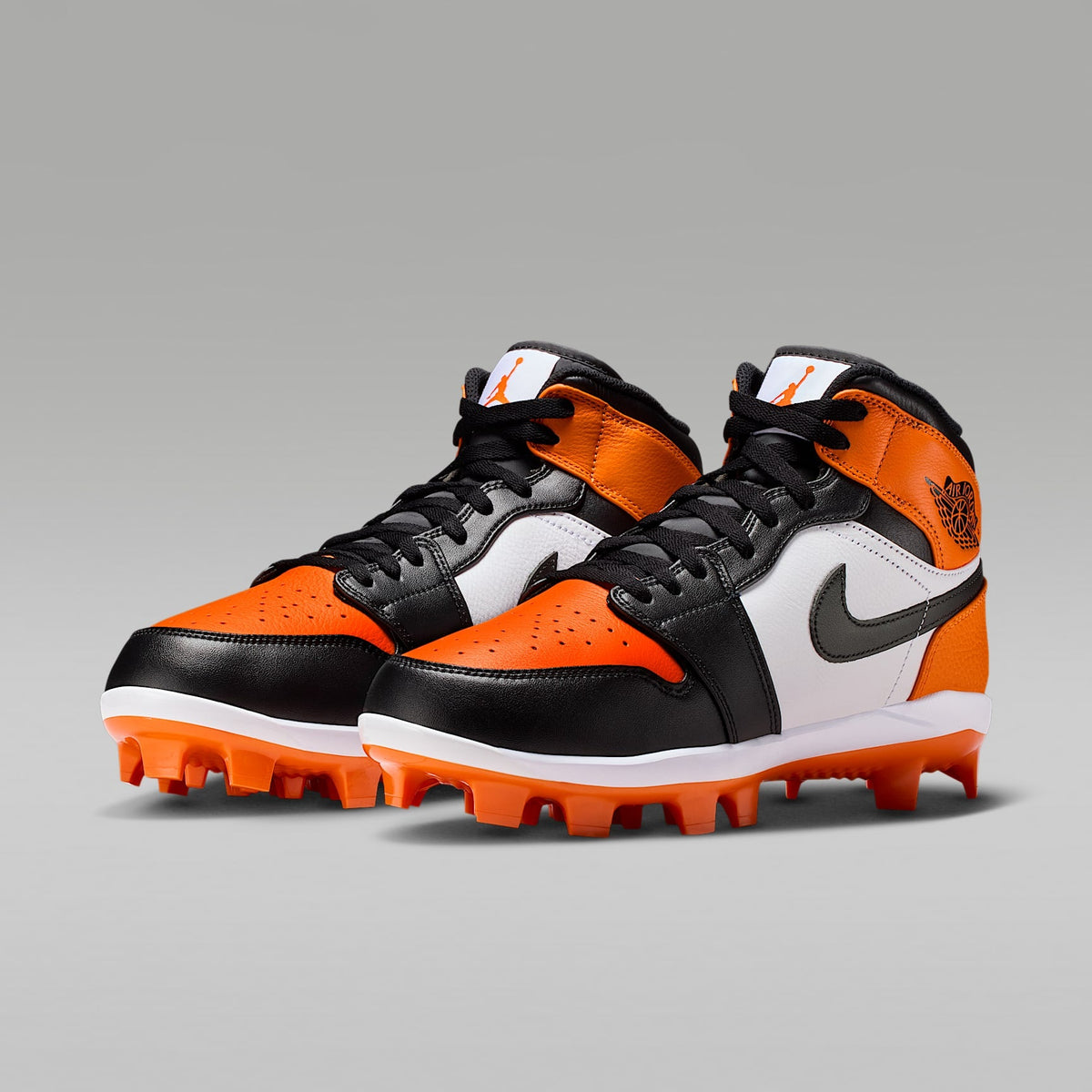 1 Retro Basketball Shoes MCS SE Men's Baseball Cleats