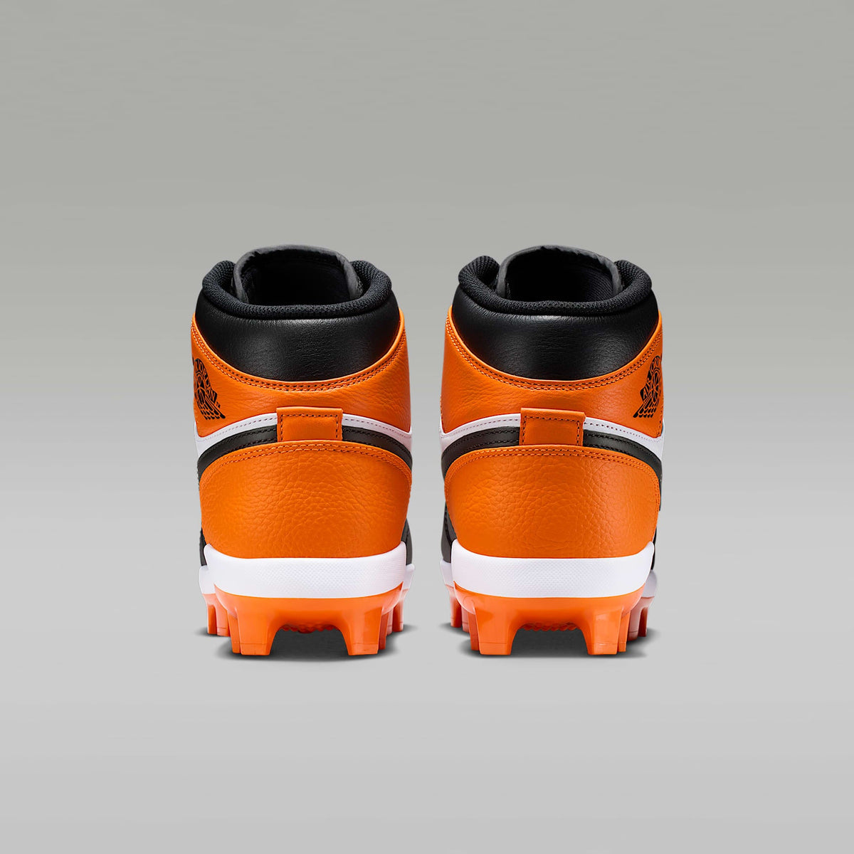 1 Retro Basketball Shoes MCS SE Men's Baseball Cleats