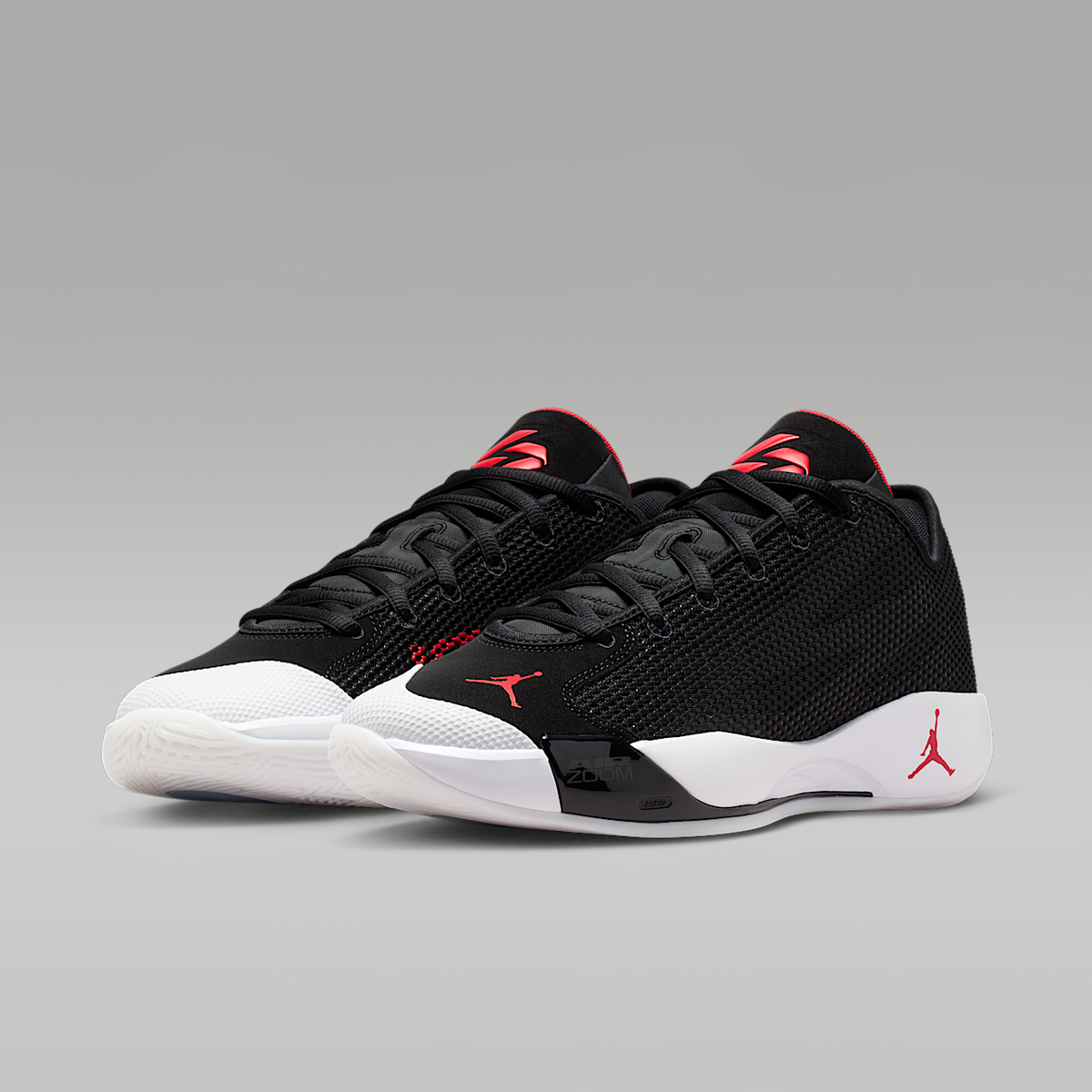 Luka 77 Basketball Shoes