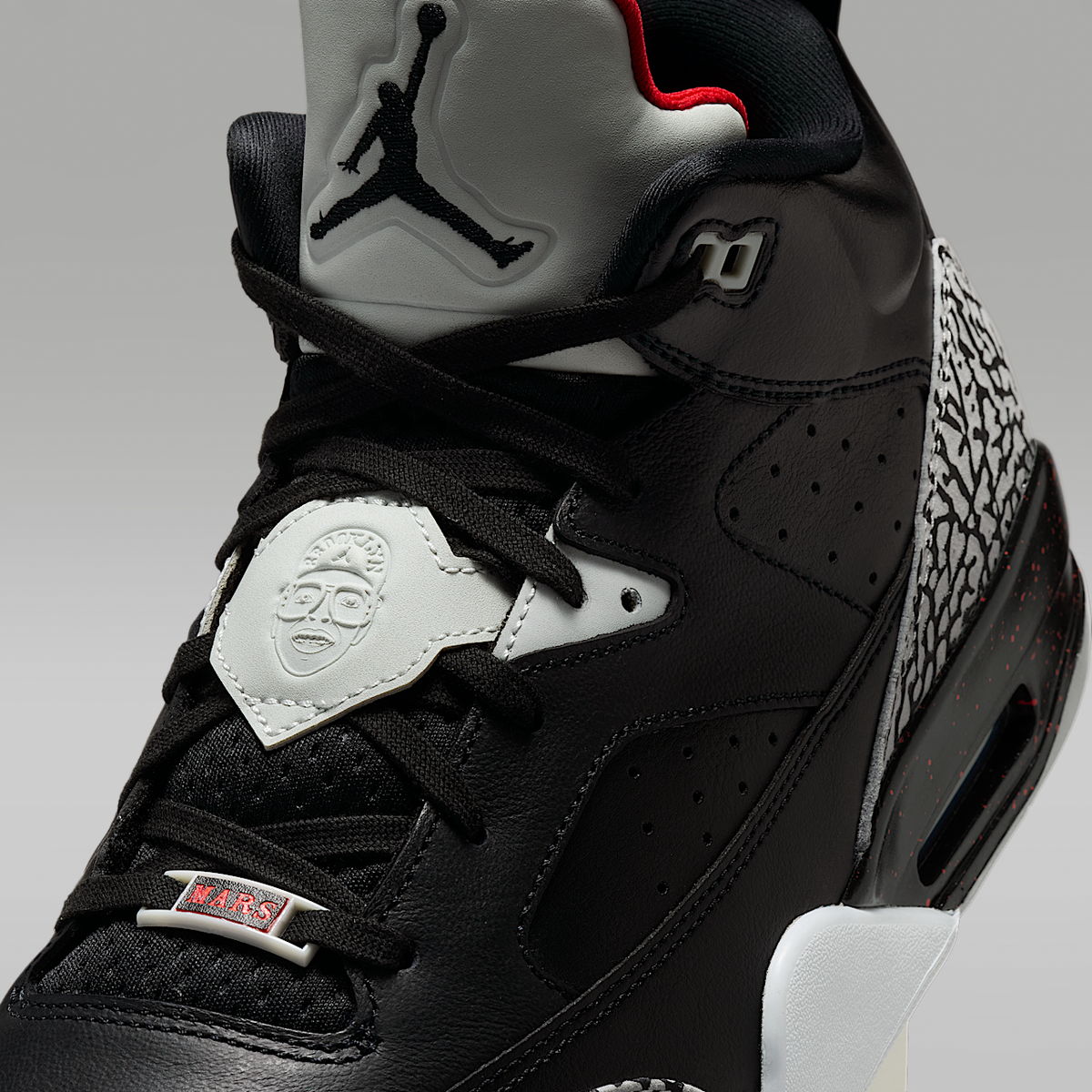 Son of Mars Low Men's Shoe