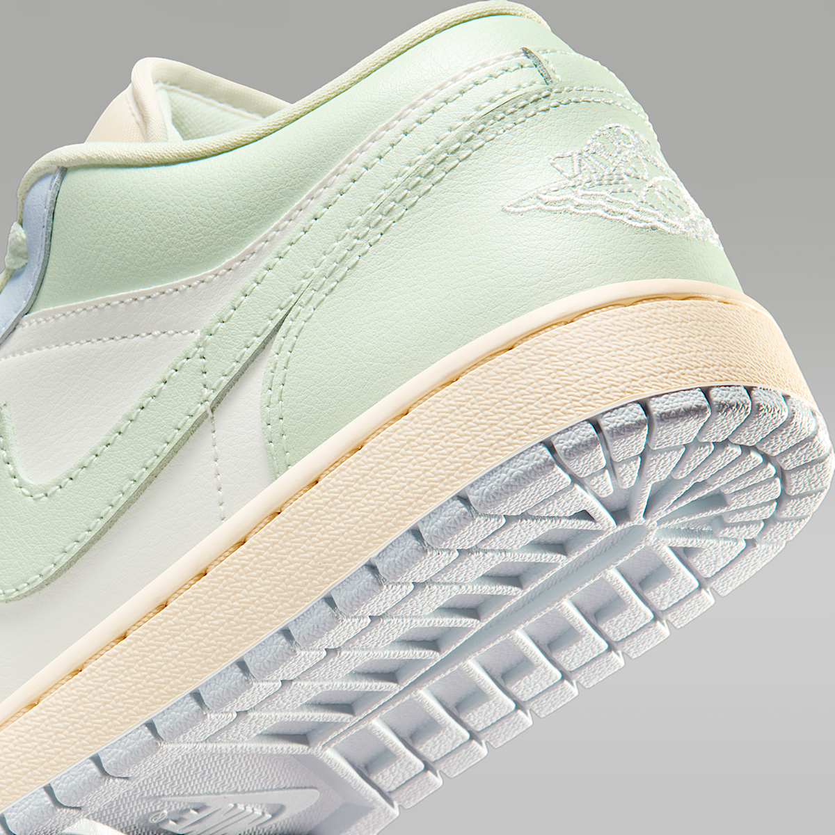 Air 1 Low Women's Shoes