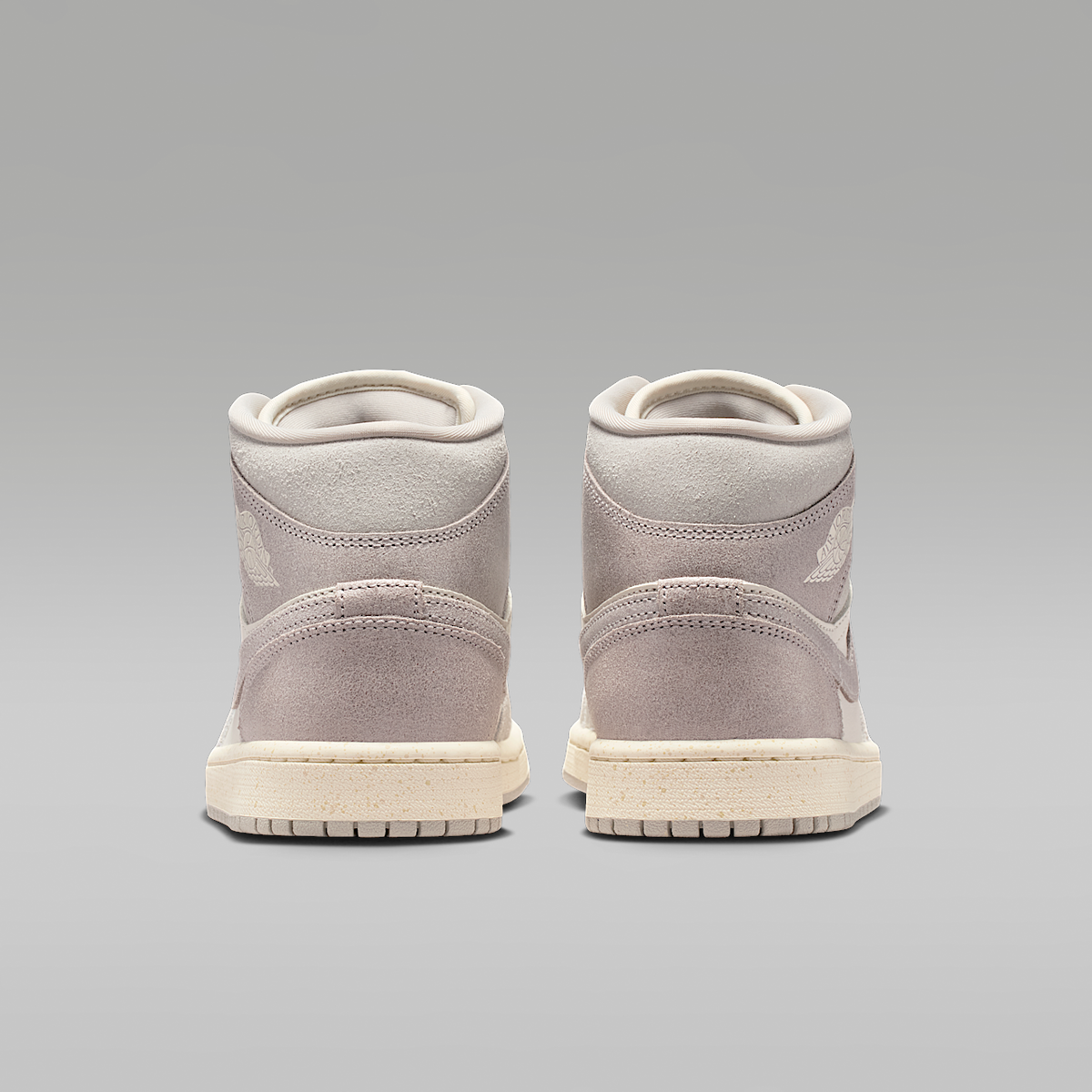 Air 1 Mid SE Women's Shoes