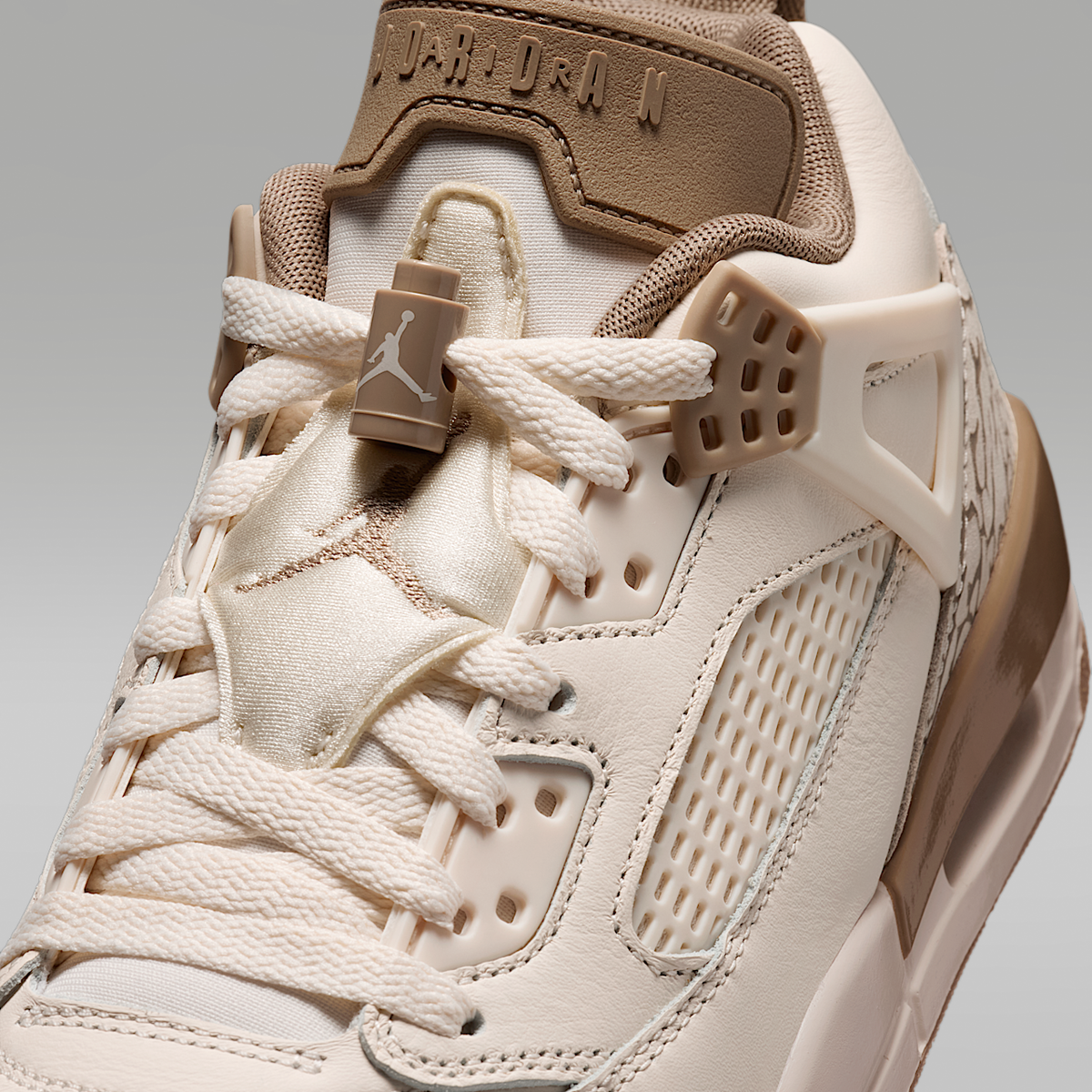 Spizike Low Women's Shoes