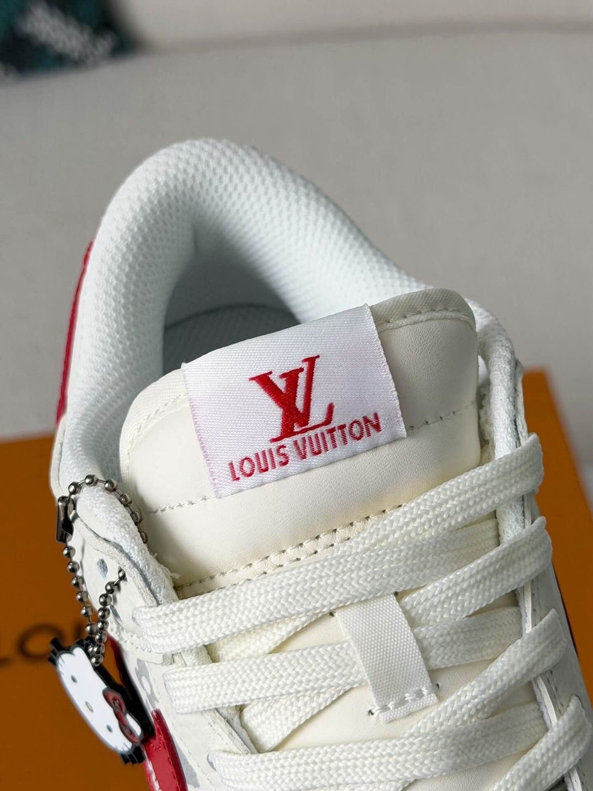 x Nike Air Force 1 Low â€œHello Kitty Monogram Redâ€