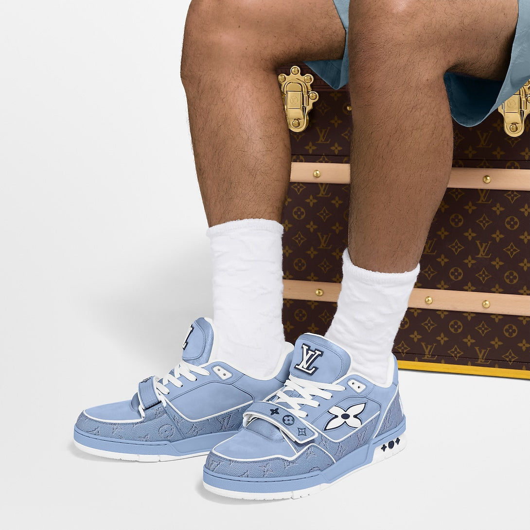 Trainer 'Blue'